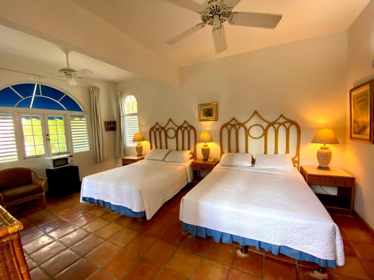 At Wind Chimes Boutique Hotel Сан-Хуан Экстерьер фото